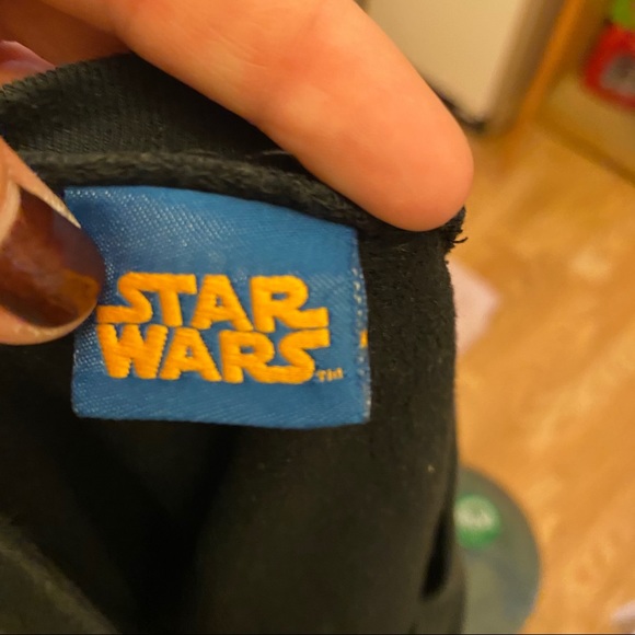 Collectible STAR WARS SWEATER - Picture 2 of 3